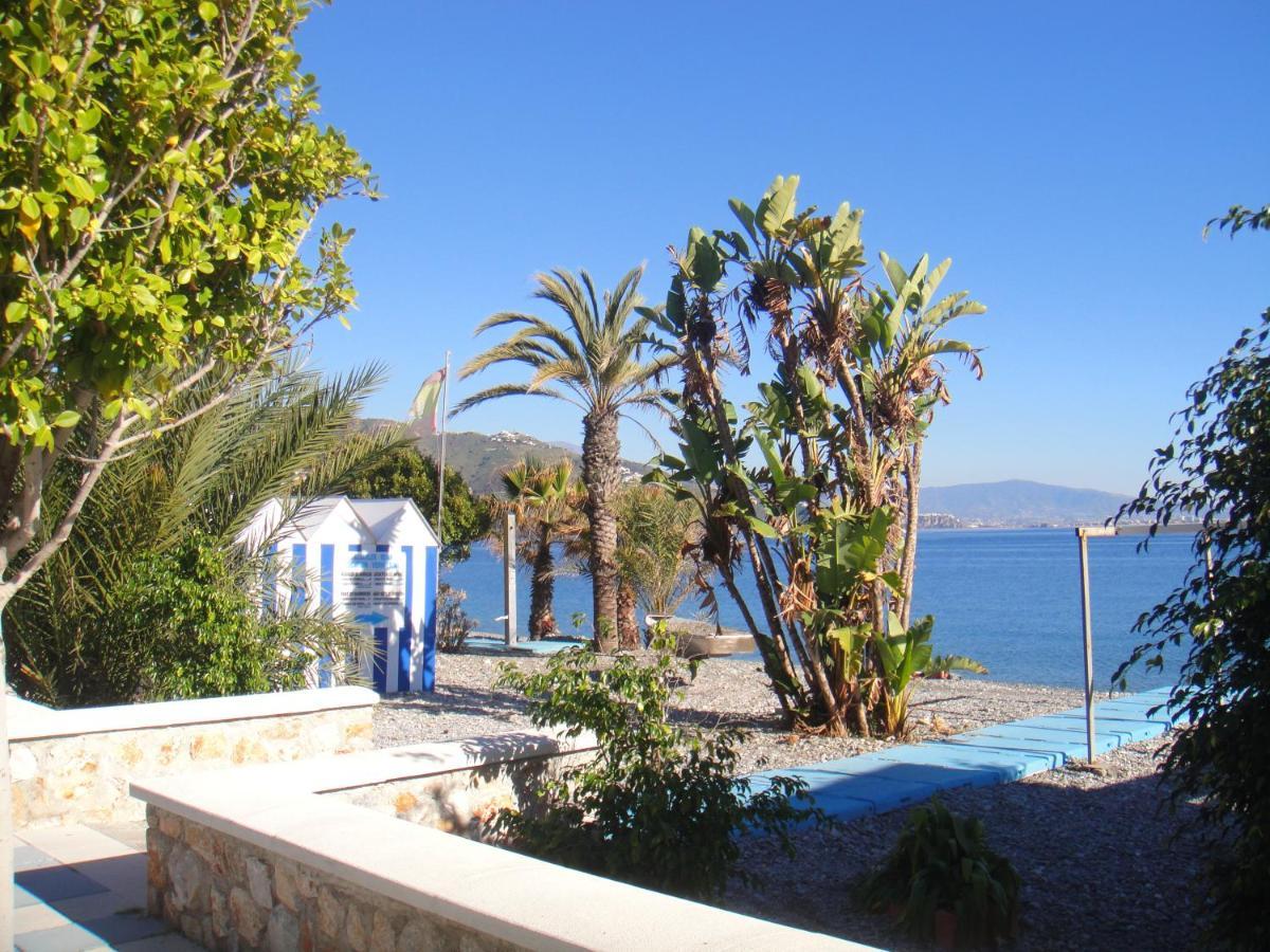 Rincon De Mar Apartment Almunecar Exterior photo
